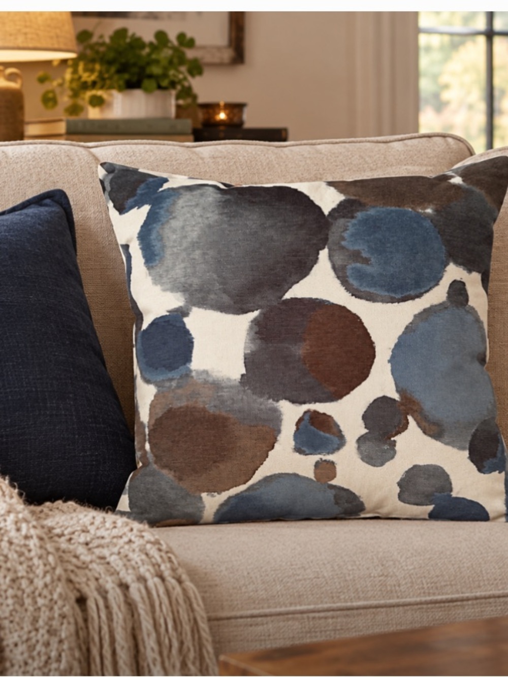 Blue & white decorative pillow